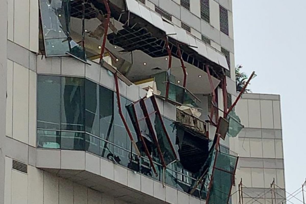 Beredar di media sosial foto Mal Taman Anggrek usai ledakan terjadi pada Rabu (20/2/2019). 