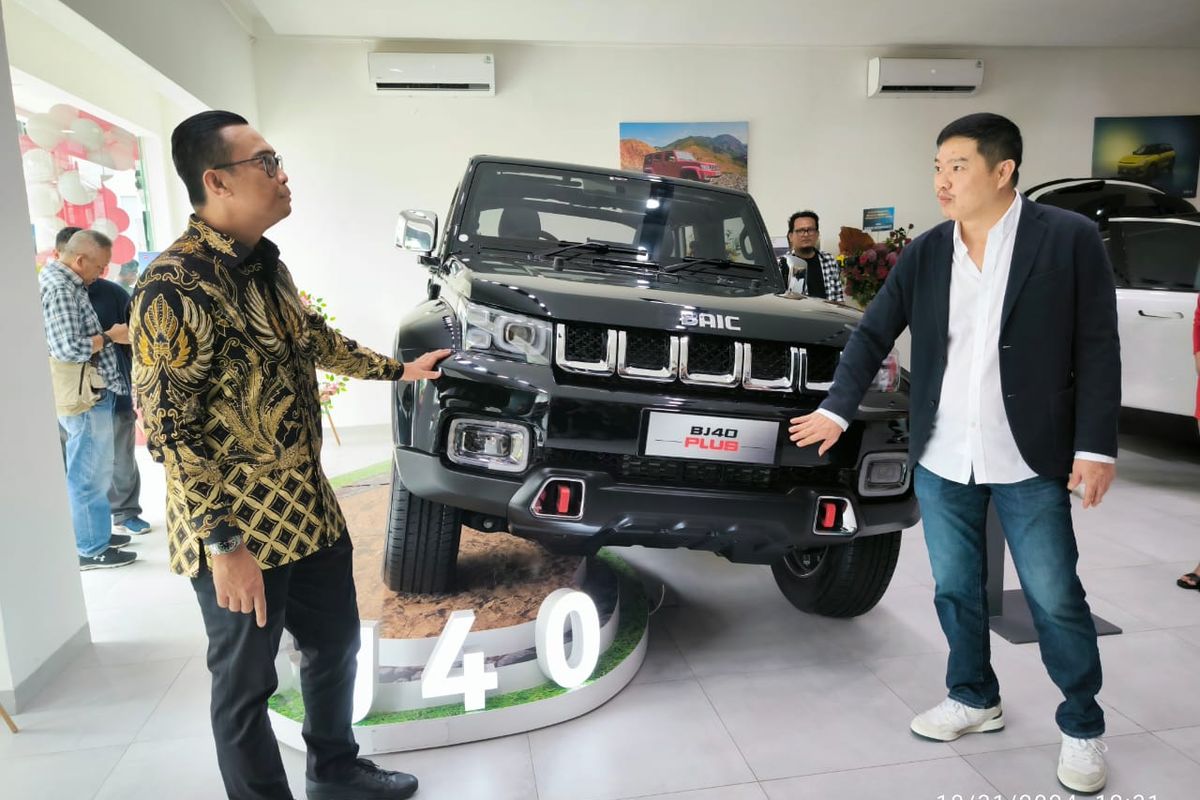 Unit BJ40 di dealer terbaru BAIC di Bandung. 