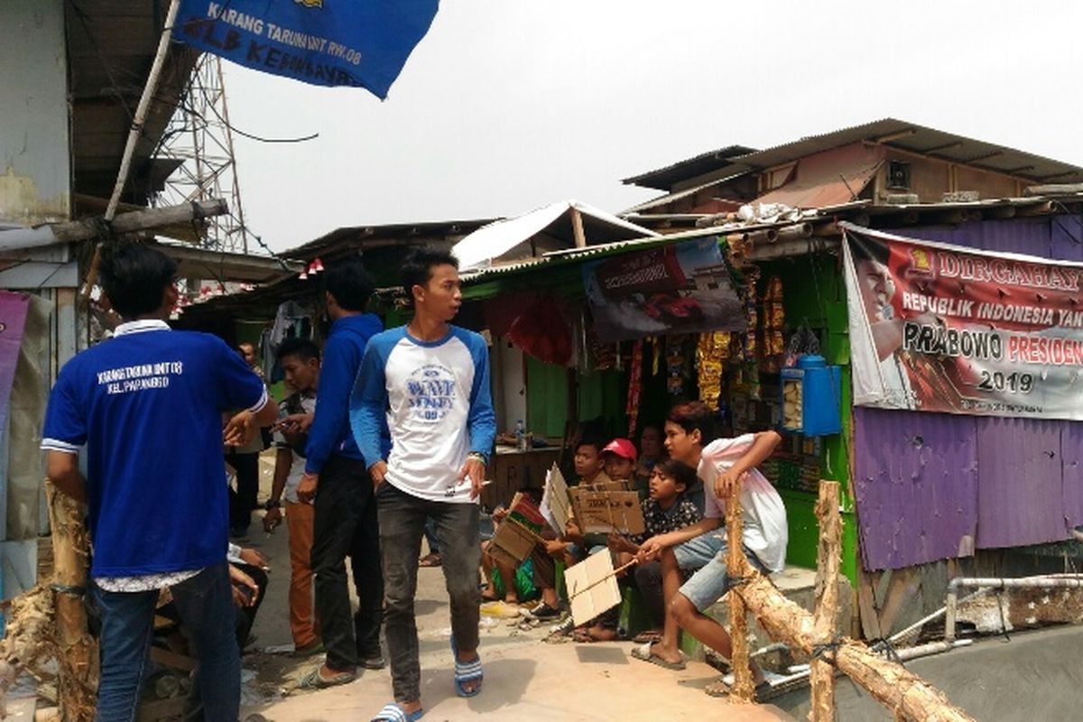 Kampung Kebun Bayam, Papanggo, Tanjung Priok, Jakarta Utara.