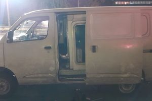 Pria Ditemukan Tewas dalam Freezer Mobil Pengangkut Es Krim di Jakpus, Diduga Terkunci