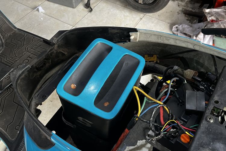 Pengguna Motor Listrik dengan Sistem Sewa Baterai Ternyata Lebih Betah, Ini Alasannya