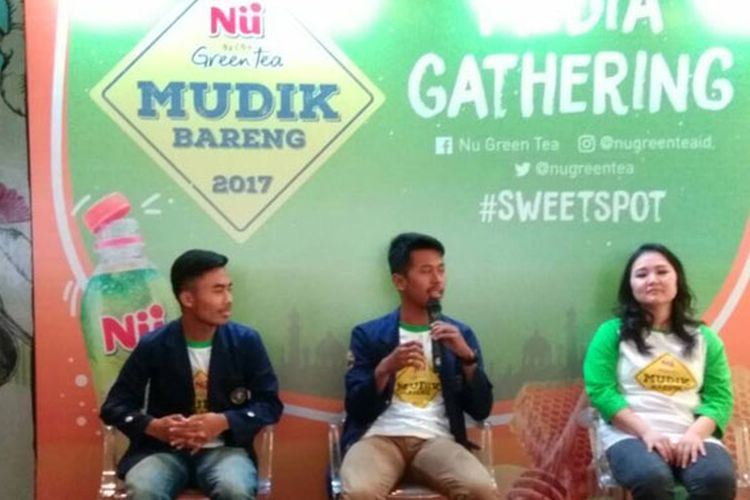 Acara jumpa pers Mudik Bareng Green Tea, di Hongkong Cafe, Sarinah, Jakarta, Selasa (23/5/2017). 
