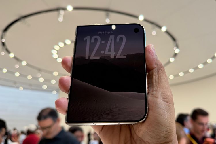 Saya Coba iPhone Duo Langsung di Apple Park, Ini Kesan Pertamanya