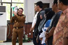 57 Ton Beras Sitaan dari Mafia Beras Dibagikan ke Masyarakat Miskin di Banten