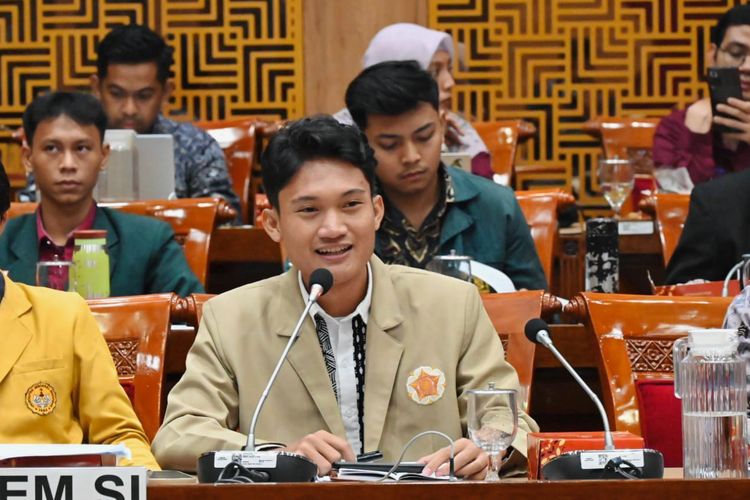 Ketua BEM KM UGM, Tiyo Ardiyanto.