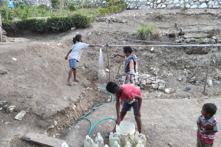 Pertamina berikan bantuan TJSL untuk mewujudkan kesejahteraan masyarakat di Kabupaten Ende.