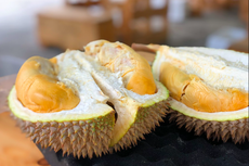 Jarang Disadari, Ini 5 Keuntungan Makan Durian Secara Teratur