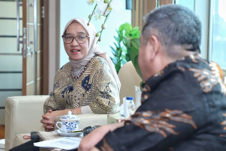 Menteri Pendayagunaan Aparatur Sipil Negara dan Reformasi Birokrasi (Menpan-RB) Rini Widyantini mengunjungi Badan Pengawasan Keuangan dan Pembangunan (BPKP) di Jakarta, Kamis (09/01/2025).