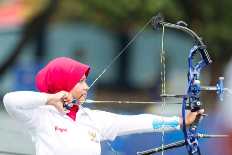 Pepanah putri, Sri Ranti, berhasil mempersembahkan medali emas pertama bagi Indonesia pada ajang SEA Games 2017.