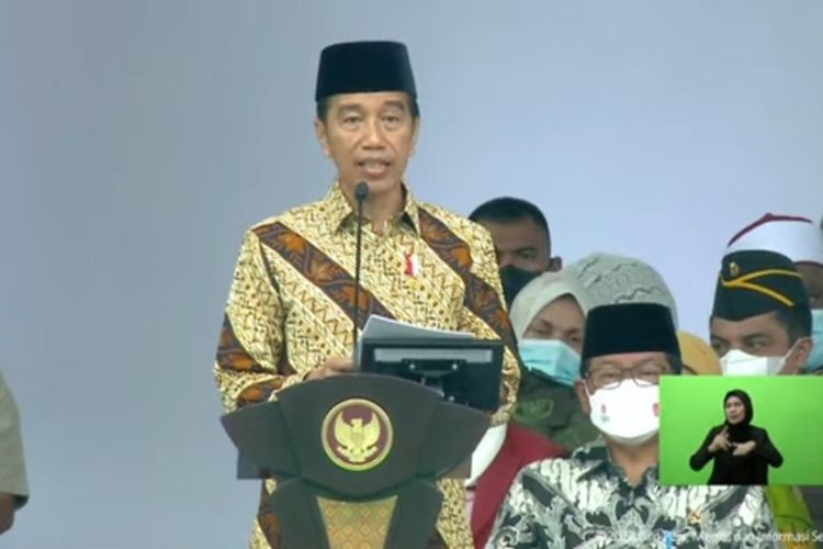Presiden Joko Widodo (Jokowi) membuka Muktamar ke-48 Muhammadiyah dan Aisyiyah di Stadion Manahan Solo, Jawa Tengah, Sabtu (19/11/2022).