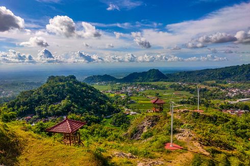 Wisata Gunung Gamping Tawangmangu, Bisa Nikmati Sunrise dan Sunset