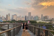 4 Spot Foto Instagramable di Skywalk Senayan Park, Ada Kaca Estetis