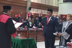 Benhur Watubun Dilantik Jadi Ketua DPRD Maluku