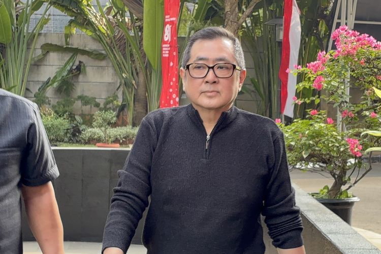 Tiba di KPK, Rudi Tanoe Penuhi Panggilan Terkait Kasus Penyaluran Bansos