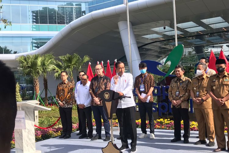 Presiden Joko Widodo dalam peresmian Mayapada Hospital Bandung, Senin (6/3/2023)