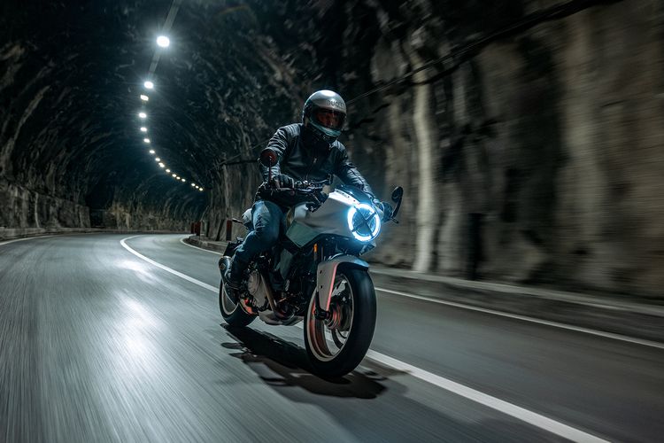 Ducati Formula 73, motor retro modern terbaru Ducati dengan jumlah terbatas, cuma 873 unit