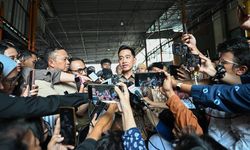 Gibran Hormati Proses Hukum Terkait Gugatan Penyetaraan Pendidikan