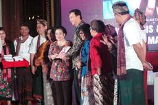 Megawati Terima Gelar Doktor, Ahok Kirim Bunga
