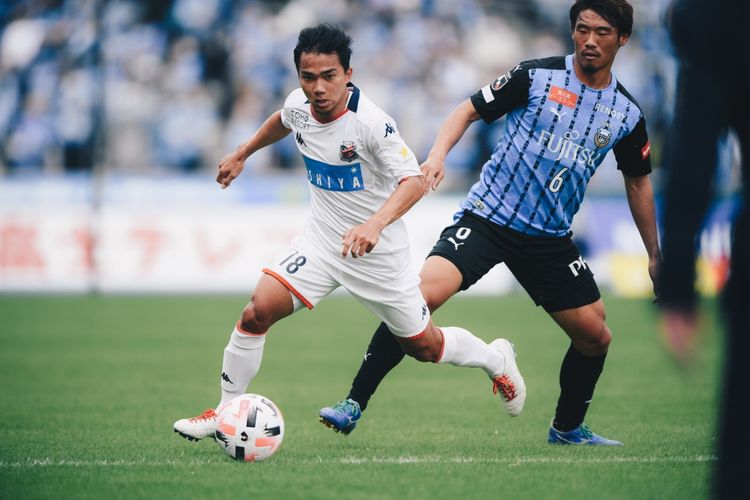 Pemain asal Thailand, Chanathip Songkrasin, bermain di klub J League, Hokkaido Consadole Sapporo.