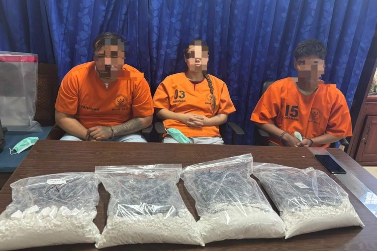 Selundupkan 4,5 Kg Kokain ke Bali, 2 Wisatawan Asal Chili Ditangkap