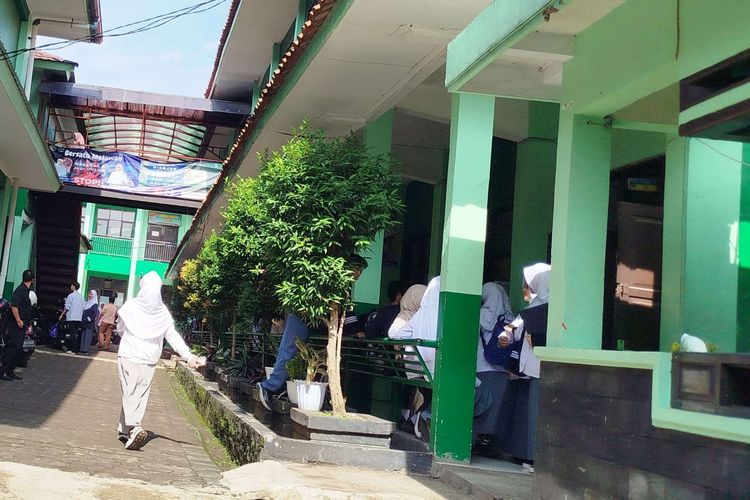 Madrasah Aliyah Negeri (MAN) 1 Cianjur.