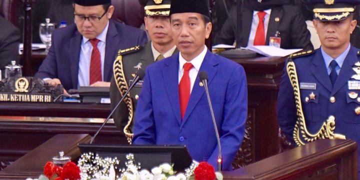 Presiden Joko Widodo saat berpidato di Sidang Tahunan MPR RI 2018 di Gedung Parlemen, Senayan, Jakarta, Kamis (16/8/2018).