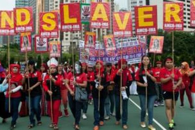 Unjuk rasa para pekerja migran Indonesia di Hongkong memprotes situasi kerja yang buruk.