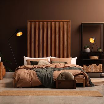 Ilustrasi kamar tidur dengan nuansa warna coklat. 