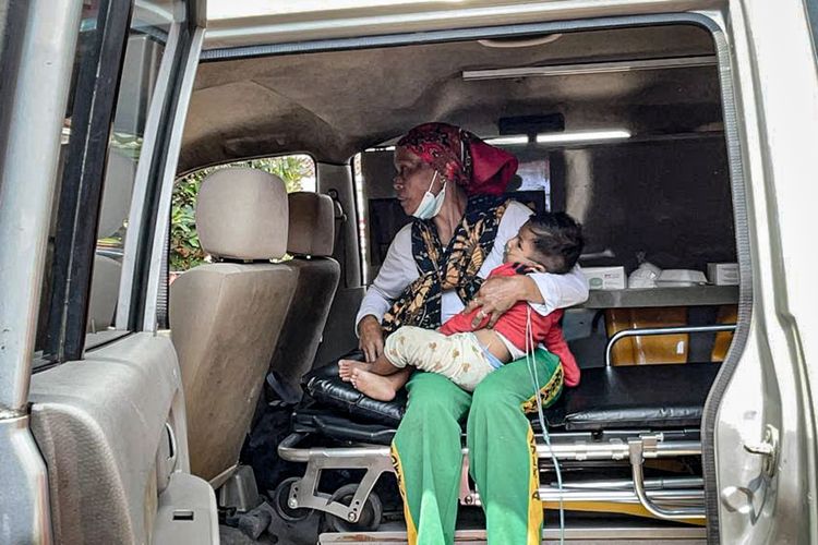 Kebakaran dibTPA Sarimukti, Kecamatan Cipatat, Kabupaten Bandung Barat (KBB), Jawa Barat tak kunjung padam meski sudah hari keenam, Kamis (24/8/2023).