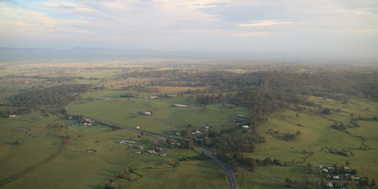 Panorama ketika menaiki balon udara bersama Hot Air Balloon Gold Coast di Australia.