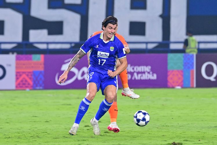 Aksi penyerang baru Persib Bandung Sergio Castel saat turun dalam laga leg kedua AFC Champions League Two (ACL 2) 2025-2026 melawan Ratchaburi FC, Rabu (18/2/2026) di Gelora Bandung Lautan Api (GBLA). 