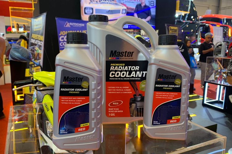 PT Autochem Industry meluncurkan produk unggulan yang ditawarkan terdiri dari 3 varian dengan formula berbeda. Mulai Master Radiator Cool, Master Radiator Coolant Premix, dan Master Radiator Coolant Gold.