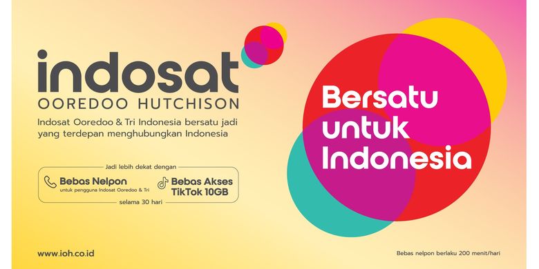 Indosat dan Tri merger jadi Indosat Ooredoo Hutchison. Pelanggan IM3 Ooredoo dan Tri dapat benefit promo bebas nelpon dan TikTok-an.