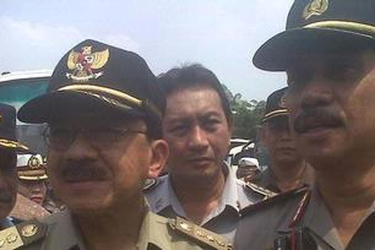 Gubernur DKI Jakarta Fauzi Bowo dan Waka Polda Metro Jaya.