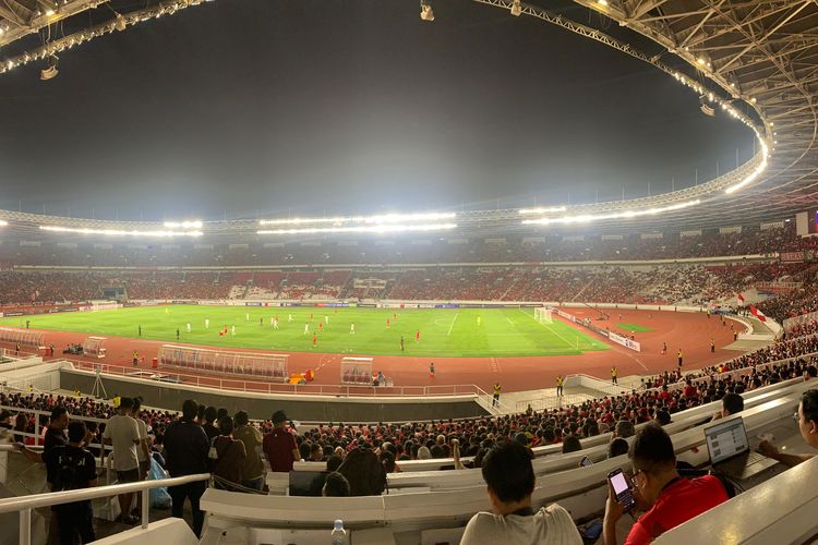Kondisi lapangan SUGBK yang akan dipakai dalam Kualifikasi Piala Dunia 2026 antara Indonesia vs Irak pada Kamis (6/6/2024).
