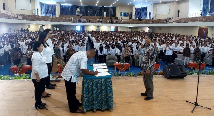 Pelantikan KPPS Pilkada 2024 Hari Ini, Simak Gaji dan Masa Kerjanya