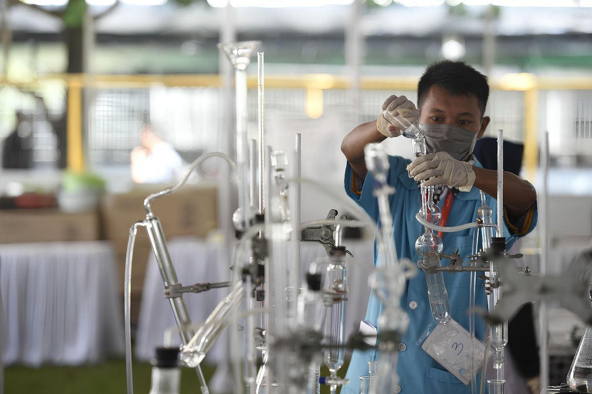 Universitas Padjadjaran (Unpad) bersama PT Pakar Biomedika mengembangkan alat uji cepat infeksi, Nucleopad, yang dapat memberikan hasil dalam 15 menit.