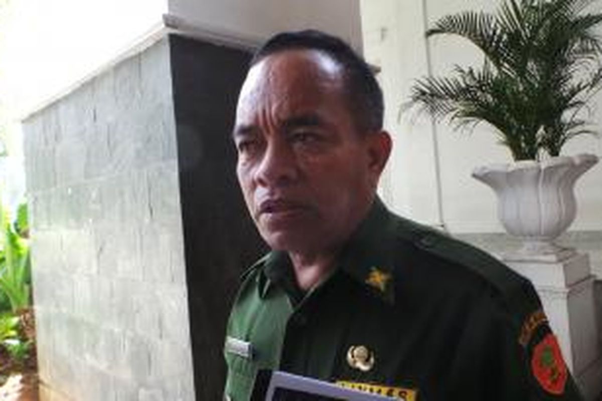 Wali Kota Jakarta Timur Bambang Musyawardhana, di Balai Kota, Senin (31/8/2015). 
