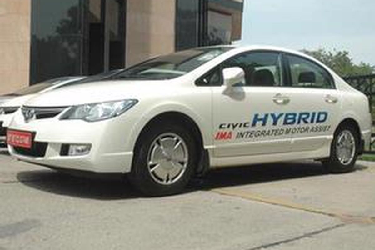 Civic Hybrid.