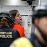 Portland Protestors Clash with US Agents in Monday Morning Confrontation
