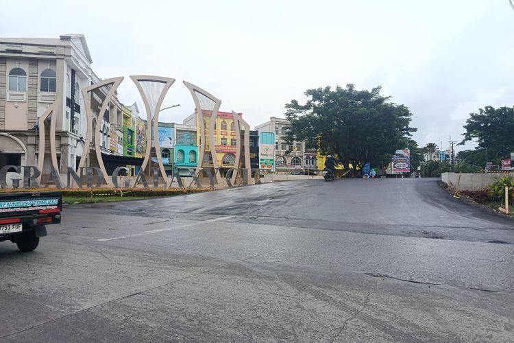 Jalan Melengkung Setinggi 1,5 Meter di Bekasi Picu Polemik, Wali Kota: Sangat Membahayakan