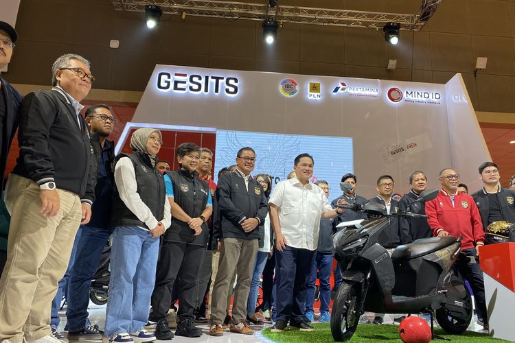 Dukung Program Elektrifikasi, Kendaraan Operasional PSSI Akan Berjenis Listrik