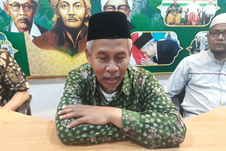 Ketua PWNU Jatim, KH Marzuki Mustamar