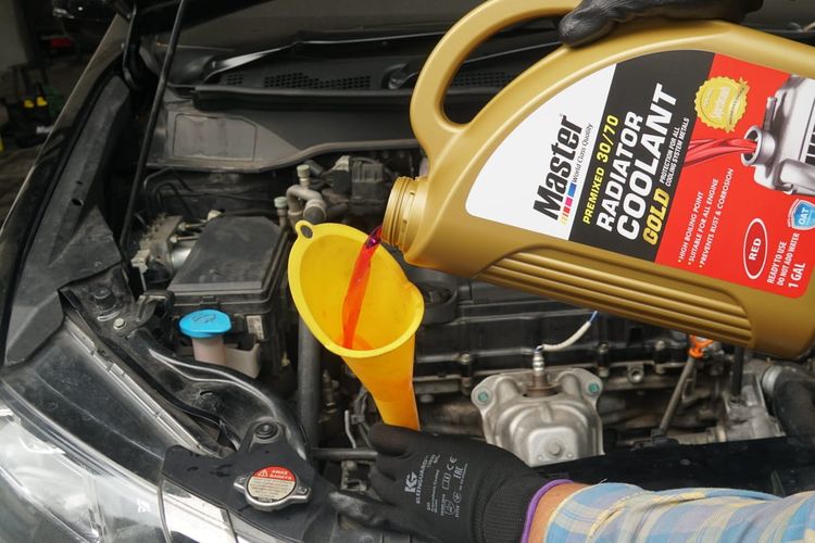 Ilustrasi coolant radiator mobil dari Master