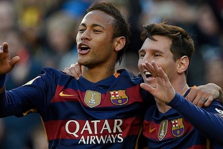 Neymar dan Lionel Messi borong gol Barcelona ke gawang Granada di Stadion Camp Nou, Sabtu (9/1/2016).