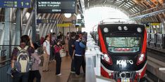 Di Malam Pergantian Tahun Baru, LRT Jabodebek Layani 156.490 Penumpang