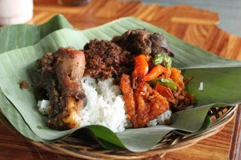 8 Tempat Makan Gudeg di Yogyakarta, dari Mbah Lindu sampai Yu Djum
