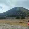 Gunung Bromo Menghitam Usai Kebakaran