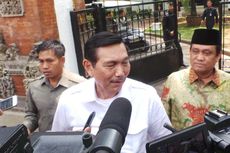 Luhut: Susun Menteri, Jokowi Tidak Tertekan