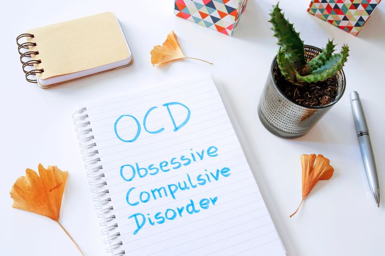 Cara mendiagnosisi OCD dengan benar membutuhkan penilaian tenaga ahli, tidak bisa mengacu hanya pada perasaan Anda. 
